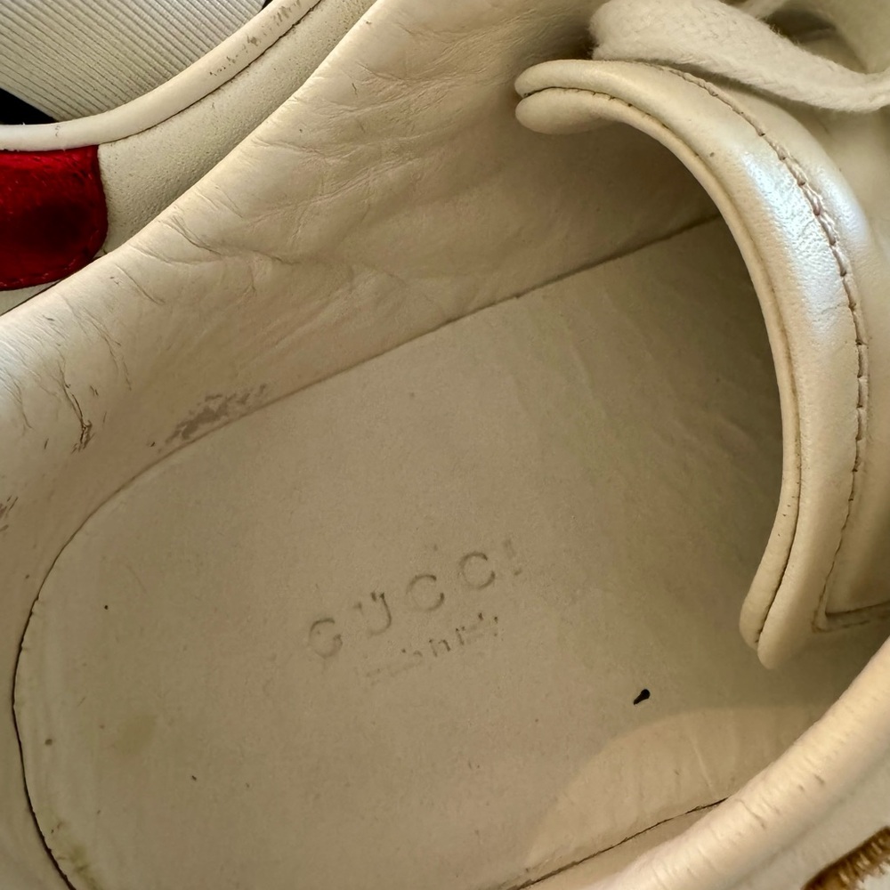 Gucci Women's White and Gold Sneakers - Picture 5 of 15